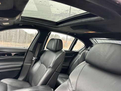 Used 2011 BMW 750i image 34
