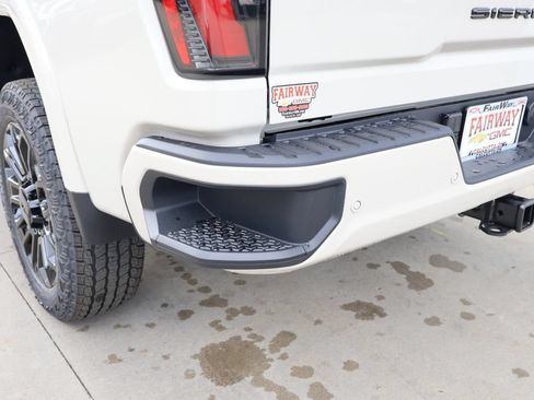 New 2026 GMC Sierra 2500 AT4 w/ AT4 Premium Plus Package AWD/4WD image 35