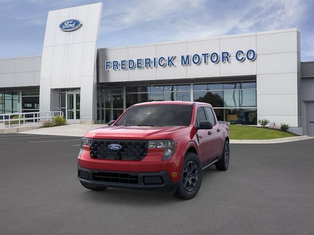 New 2026 Ford Maverick XLT w/ Equipment Group 301A AWD/4WD image 2