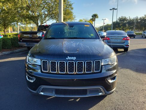 Used 2022 Jeep Grand Cherokee Limited AWD/4WD image 2