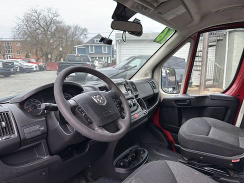 Used 2016 RAM ProMaster 2500 image 19