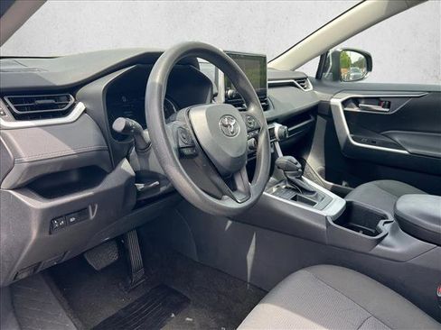 Certified 2025 Toyota RAV4 XLE FWD image 9