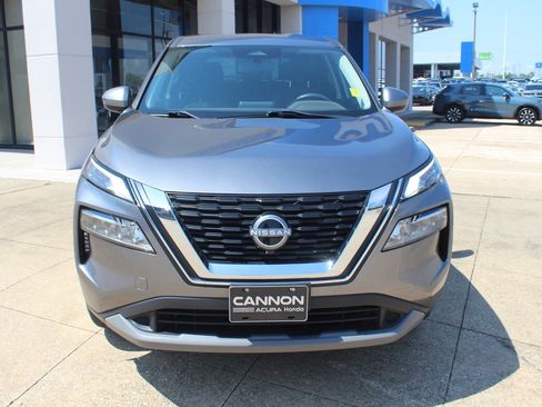 Used 2023 Nissan Rogue SV AWD/4WD image 2