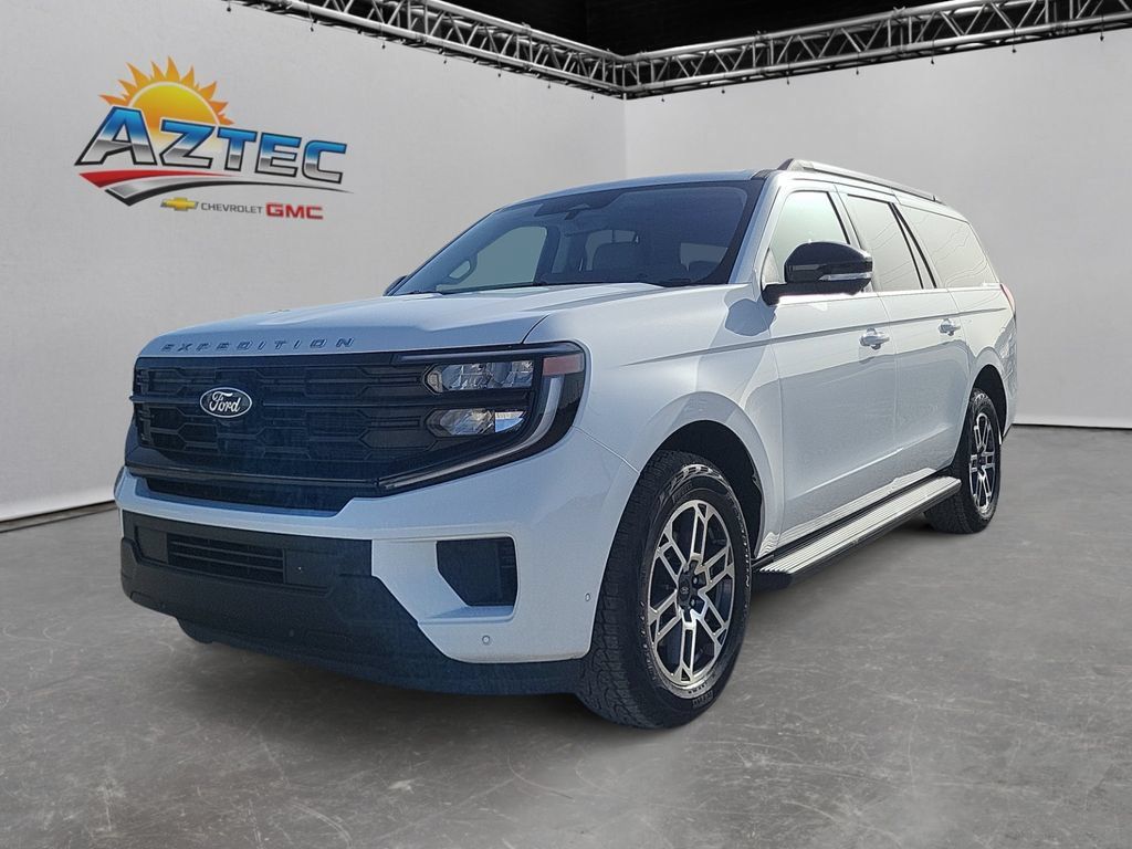 Used 2025 Ford Expedition Max Active AWD/4WD image 1