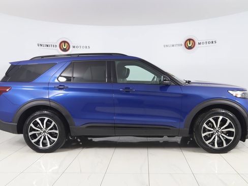 Used 2020 Ford Explorer ST w/ Premium Technology Package image 2