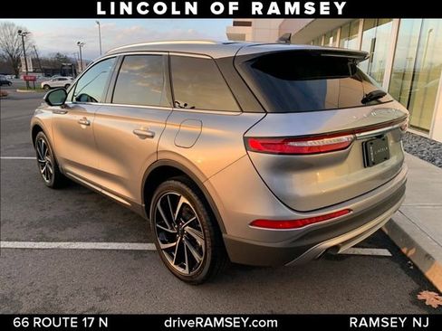 Used 2024 Lincoln Corsair Reserve w/ Equipment Group 201A image 3