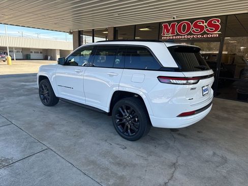 New 2026 Jeep Grand Cherokee Limited image 6
