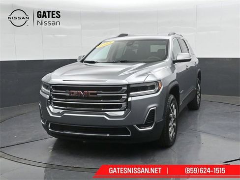 Used 2023 GMC Acadia SLE w/ Driver Convenience Package image 6