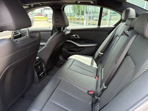 Used 2025 BMW 330i Sedan RWD image 27