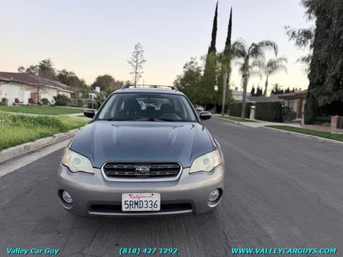 Used 2006 Subaru Outback 2.5i AWD/4WD image 2