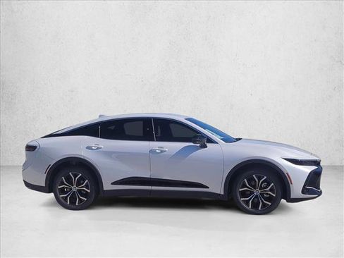 New 2026 Toyota Crown XLE image 4