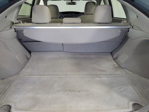 Used 2014 Toyota Prius Two image 25