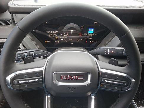 New 2026 GMC Yukon XL Elevation image 20