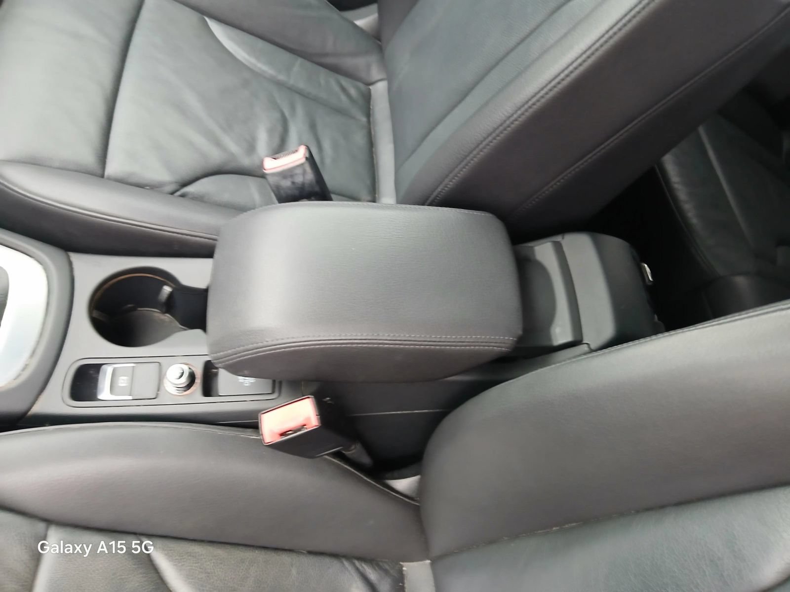 Used 2017 Audi Q3 2.0T Premium Plus w/ Premium Plus Package FWD image 8