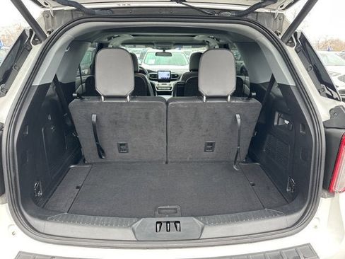Certified 2023 Ford Explorer XLT w/ Equipment Group 202A image 20