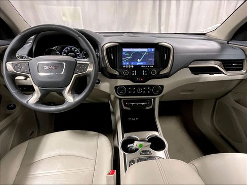 Used 2024 GMC Terrain Denali w/ Denali Premium Package image 21
