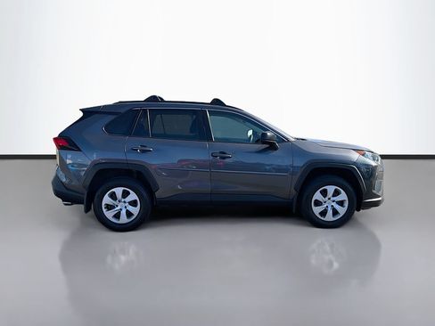 Used 2019 Toyota RAV4 LE w/ All Weather Liner Package AWD/4WD image 4