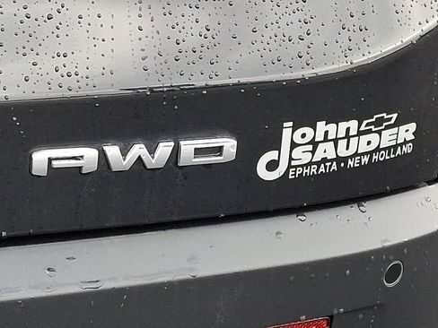 Used 2023 GMC Acadia SLE w/ Driver Convenience Package image 33