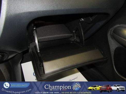 Used 2016 Nissan Juke SL image 34