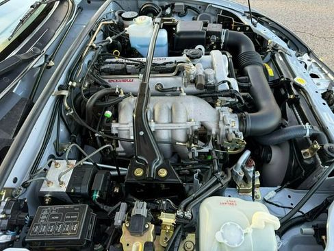 Used 2002 MAZDA MX-5 Miata image 60