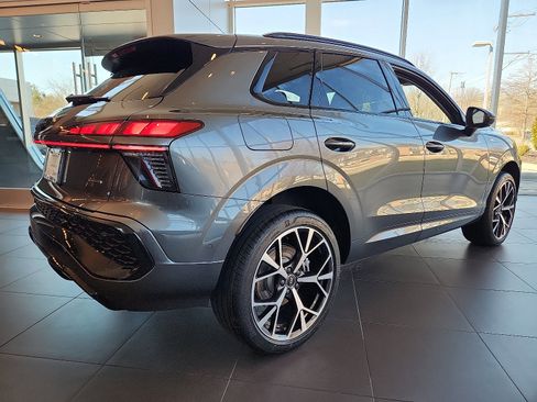 New 2026 Audi Q3 quattro 2.0T image 6