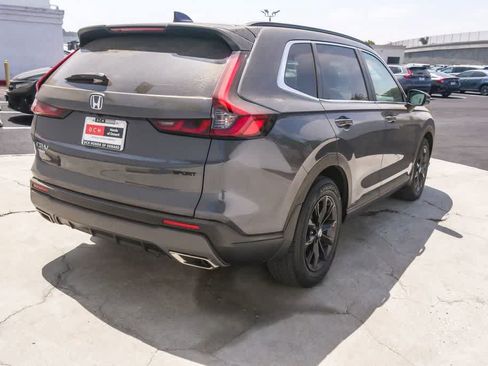 Used 2023 Honda CR-V Sport image 9
