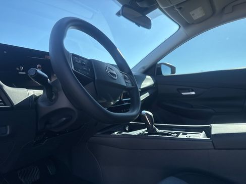 Certified 2026 Nissan Sentra SV image 36