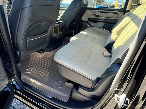 Used 2019 RAM 1500 Limited image 23