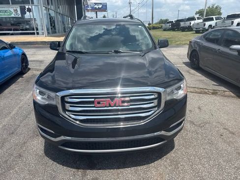 Used 2018 GMC Acadia SLT FWD image 9