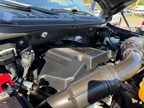 Used 2017 Ford F150 Lariat w/ Equipment Group 502A Luxury image 39