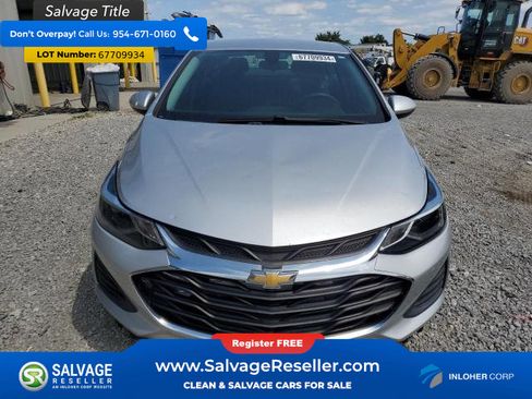 Used 2019 Chevrolet Cruze LT w/ LT Fleet Convenience Package image 5