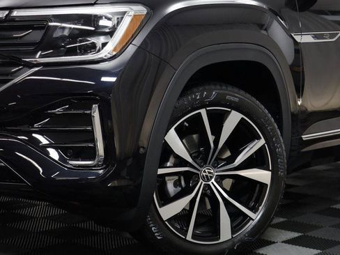 New 2026 Volkswagen Atlas SEL Premium R-Line image 3