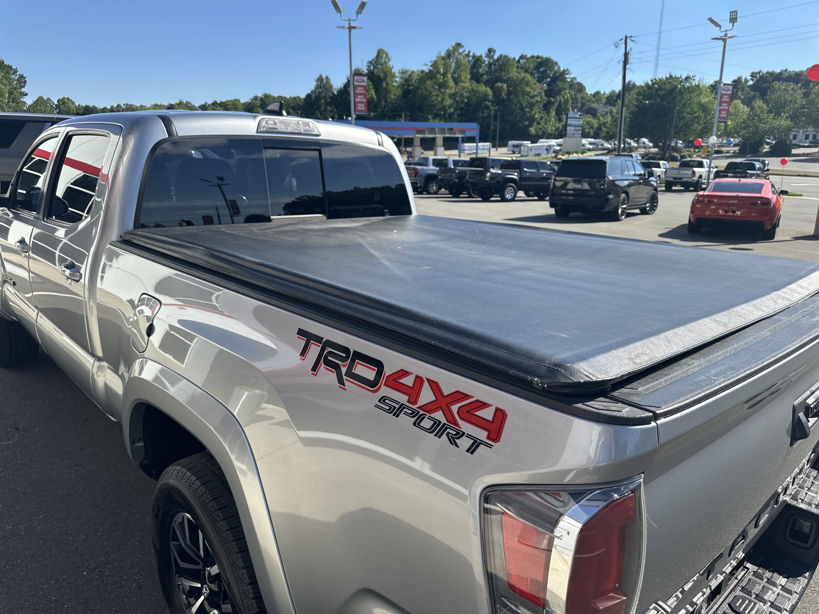 Used 2021 Toyota Tacoma TRD Sport AWD/4WD image 23