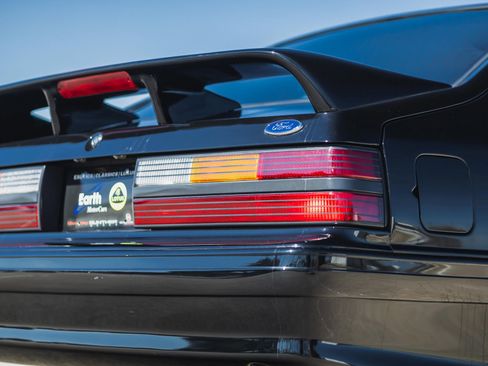 Used 1993 Ford Mustang Cobra image 17