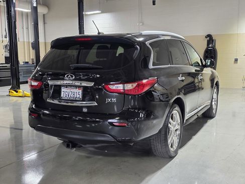 Used 2013 INFINITI JX35 Base w/ Premium Pkg image 7