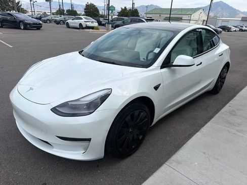 Used 2022 Tesla Model 3 Long Range AWD/4WD image 3