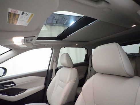 Certified 2023 Nissan Rogue SV w/ SV Premium B Package image 33