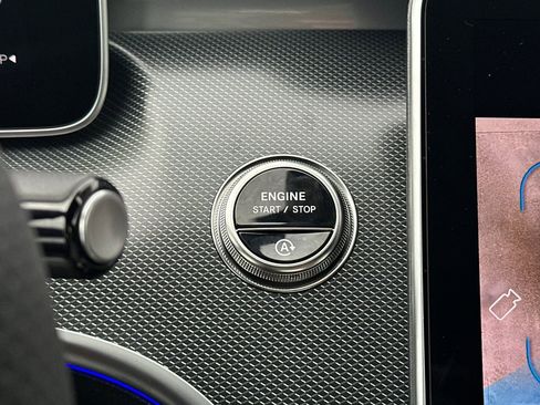 New 2026 Mercedes-Benz C 300 Sedan image 19