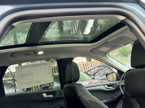 New 2026 Ford Escape Platinum w/ Premium Technology Package image 9