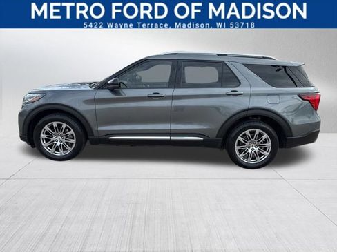Certified 2025 Ford Explorer Platinum AWD/4WD image 5