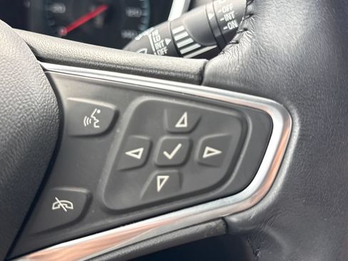 Used 2018 Chevrolet Equinox LT AWD/4WD image 24