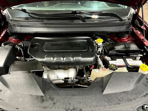 Used 2021 Jeep Cherokee Latitude Plus FWD image 29