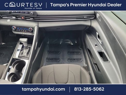 Certified 2025 Hyundai Elantra Blue image 10