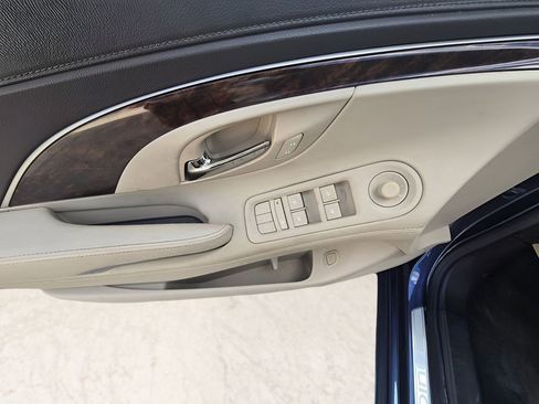 Used 2014 Buick LaCrosse Leather FWD image 40