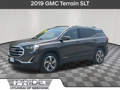 Used 2019 GMC Terrain SLT w/ Preferred Package AWD/4WD image 1