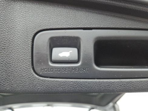 Certified 2022 Honda CR-V Touring image 34