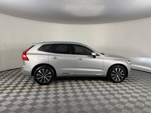 Used 2023 Volvo XC60 B5 Plus w/ Climate Package AWD/4WD image 7