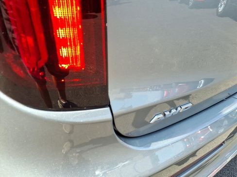 Certified 2024 Cadillac XT6 Premium Luxury w/ LPO, Floor Liner Package image 13