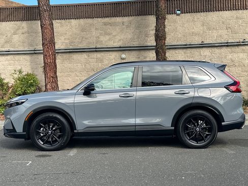 Used 2023 Honda CR-V Sport image 6