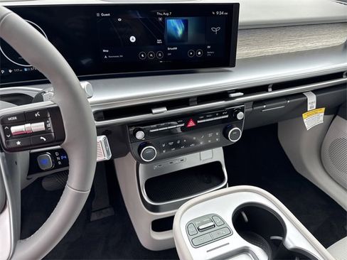 New 2026 Hyundai Ioniq 9 SEL image 22